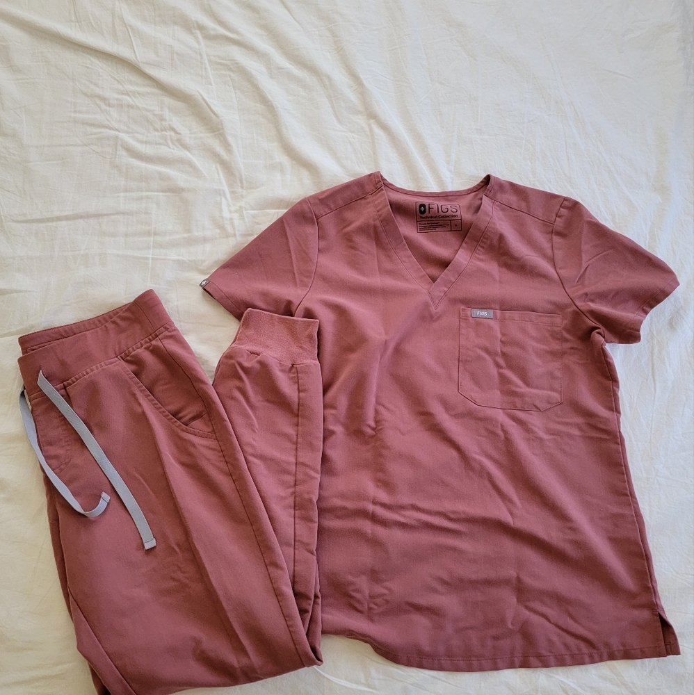 Figs Mauve (original mauve) Catarina Zamora set size Small